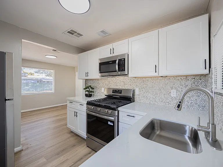 4208 N 17th St, Phoenix Az — Photo 10
