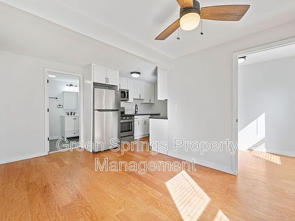 2nd image of 42 Saratoga Ave #3E