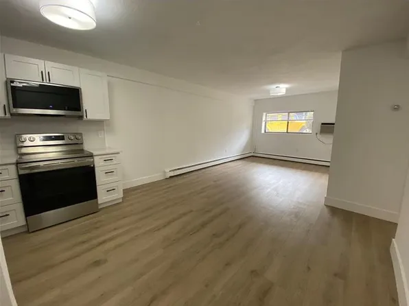 739 E 6th St #22, Boston, MA 02127