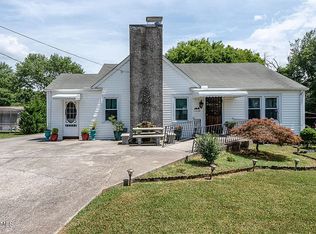 1528 Everett Ave, Maryville, TN 37804