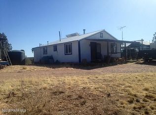 4050 Cooks Trl, Ash Fork, AZ 86320