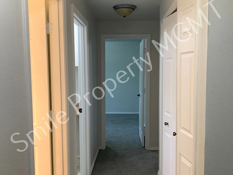 7710 SW Barnard Dr — Photo 10