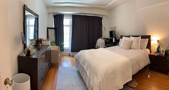2nd image of 820 Jones St #4