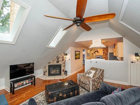 5th image of 607 Lincoln Ave APT D