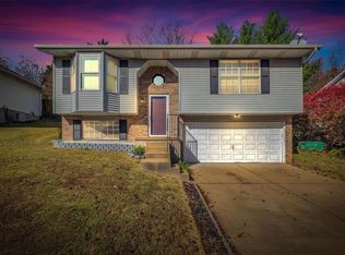 5129 Autumn Ridge Dr, Imperial, MO 63052