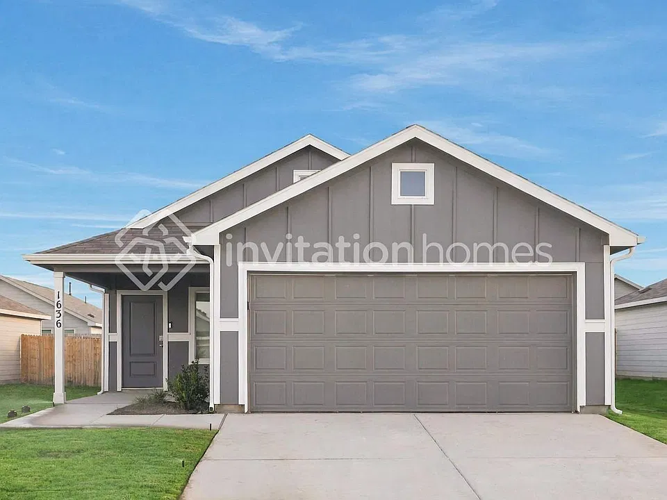 1636 Black Kite Ln