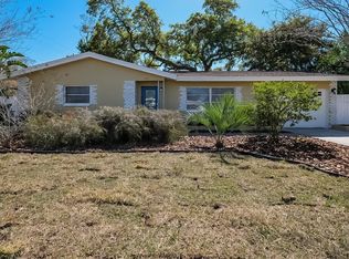 339 Regina Dr S, Largo, FL 33770