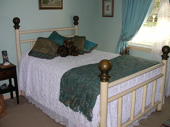 GUEST BEDROOM