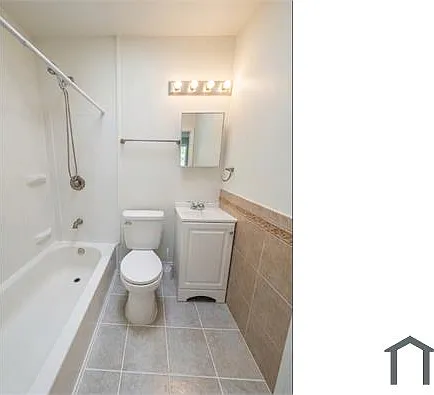 3632 Parkdale Ave — Photo 4