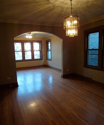 3rd image of 1628 S 51st Ave