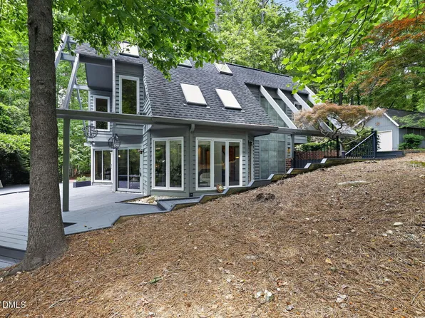 5701 Baird Dr, Raleigh, NC 27606
