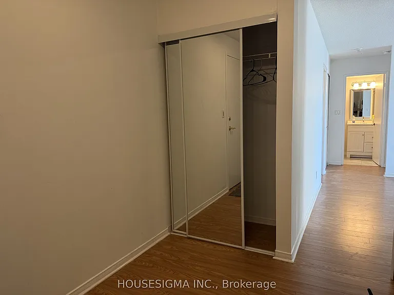145 Hillcrest Ave #807 — Photo 11