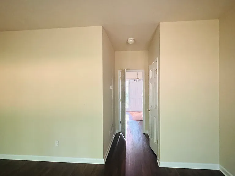 5117 Wellsley Bnd — Photo 14