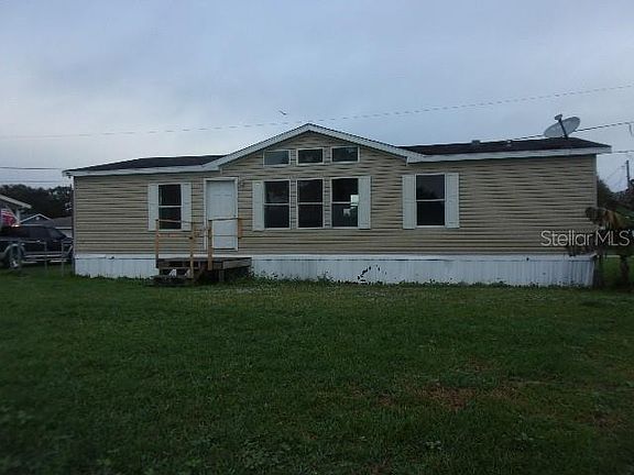 2nd image of 2928 SE 21st Ct