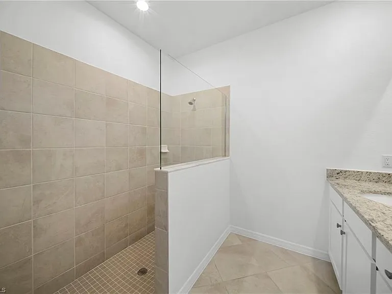 14836 Palamos Cir — Photo 14
