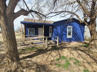 1055 S 3rd St, Slaton, TX 79364