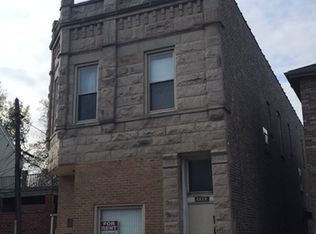 2820 S Short St APT 2R, Chicago, IL 60608