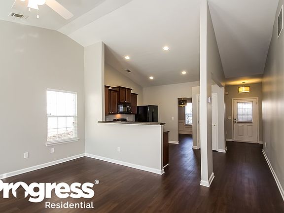 4th image of 1285 Winwood Dr