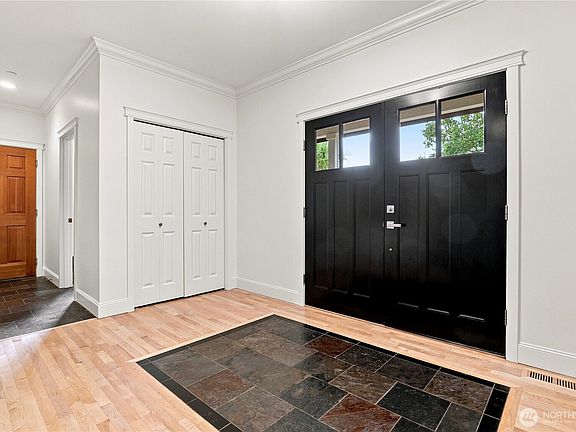 2nd image of 1020 5th Street