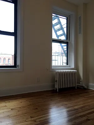 Rented by Waverly Realty Associates | media 24