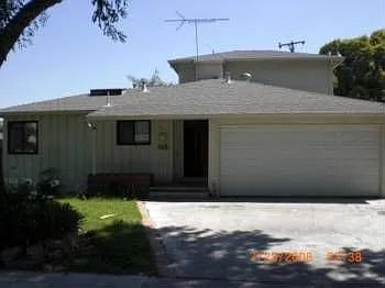 641 Kiely Blvd photo 1