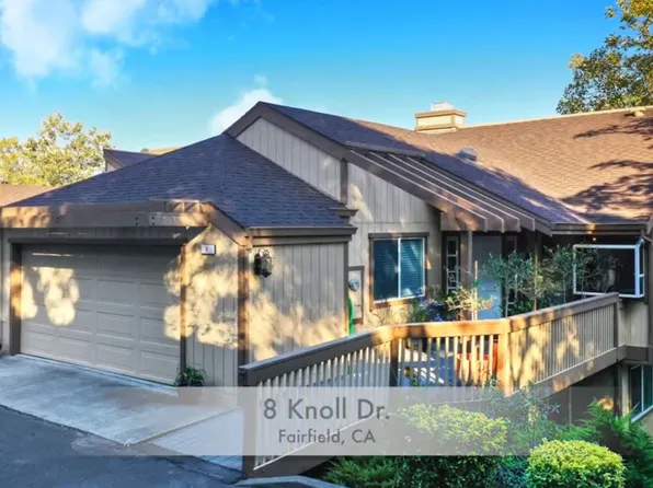 8 Knoll Dr, Fairfield, CA 94534