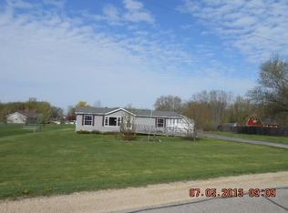 543 Albion Rd, Edgerton, WI 53534