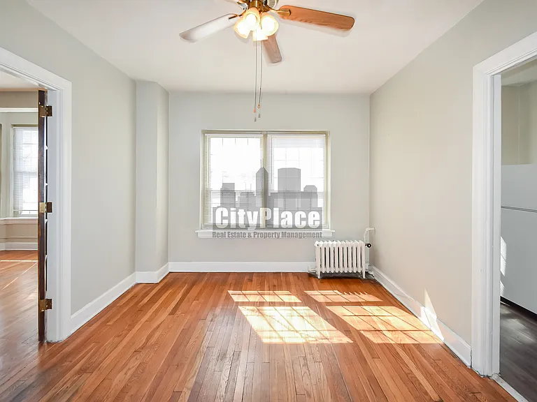 3541 N Meridian St — Photo 18
