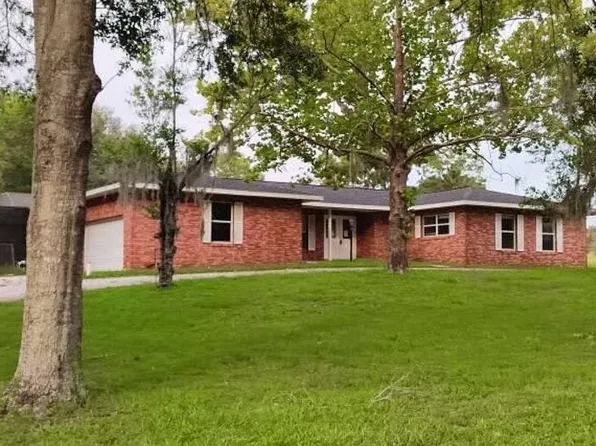 3645 E Country Side Dr, Inverness, FL 34452