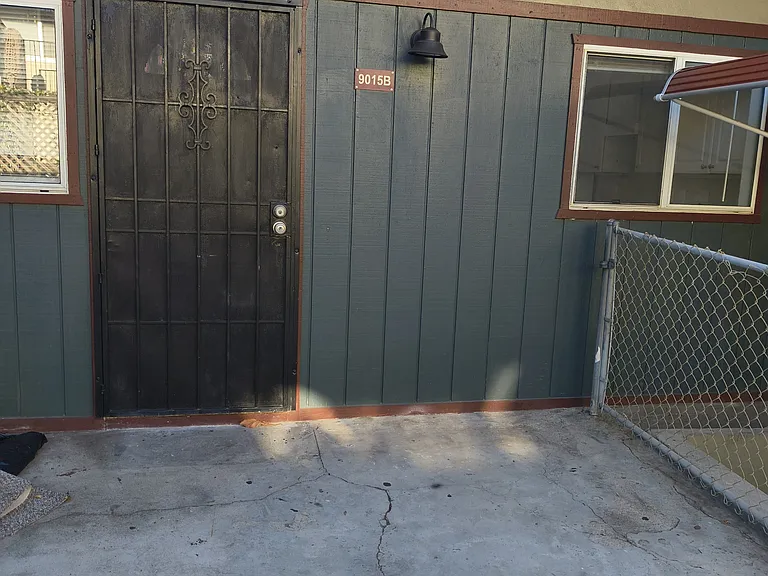 9015-17 Campo Rd #9015-B — Photo 12