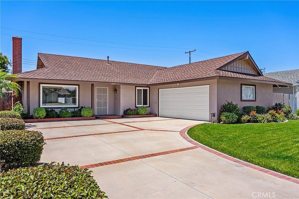 15311 Rushmoor Ln, Huntington Beach, CA 92647 | Zillow