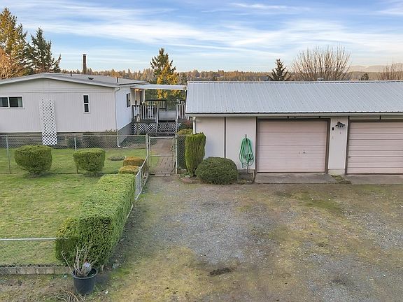 2nd image of 21909 147th St E