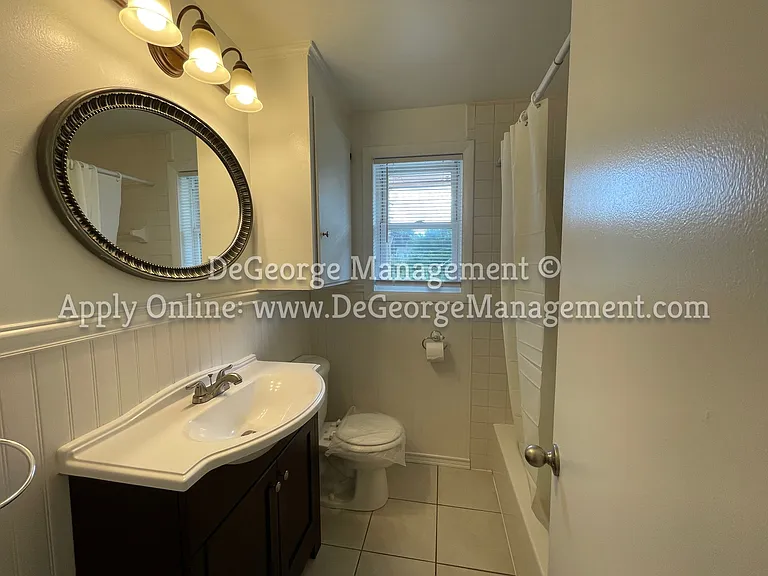 Bennington Townhomes — Photo 18