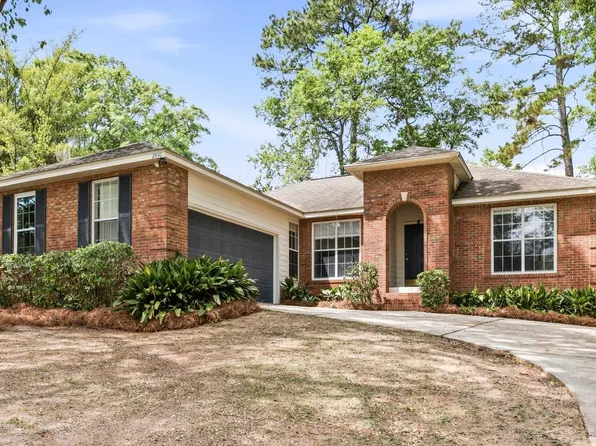 2430 Beautyberry Ct, Tallahassee, FL 32308