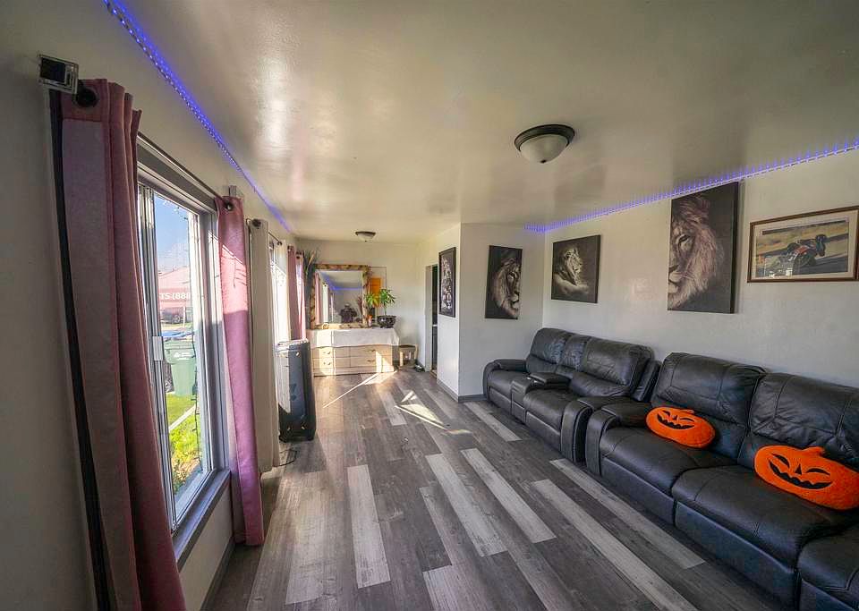 1st image of 7513 Pivot St