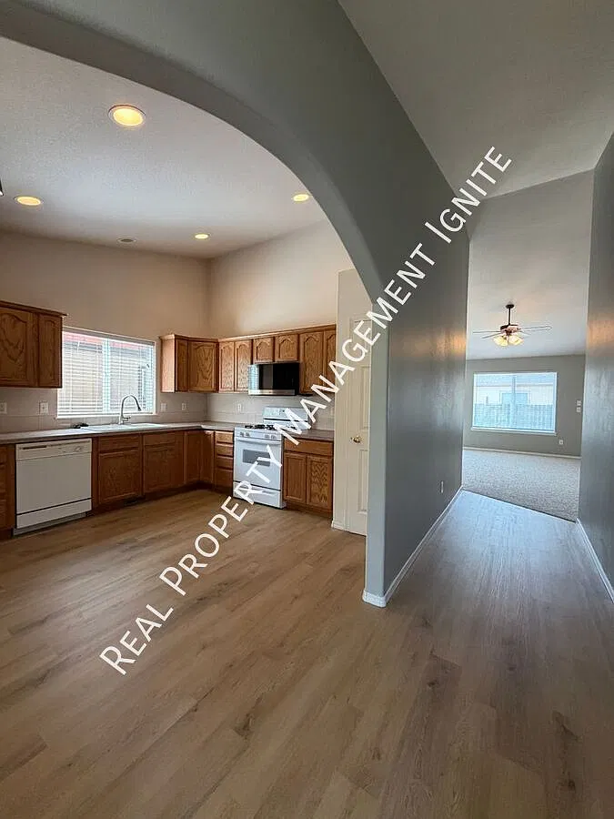 Centrally Located Single Level Home — Photo 2