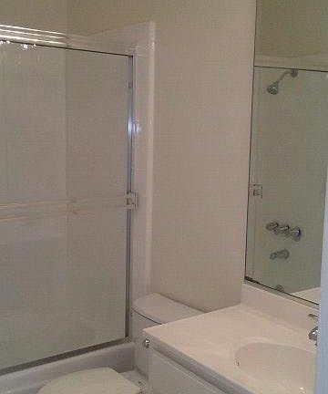4th image of 141 S Berendo St APT 305