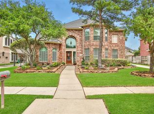 10314 Earlington Manor Dr, Spring, TX 77379