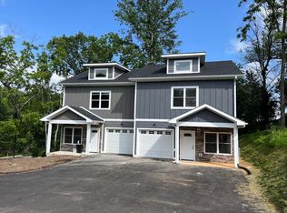 34 Dominic Ln #34, Hendersonville, NC 28739