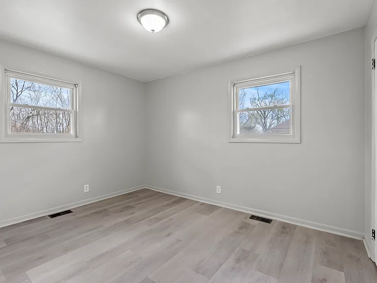141 Delmont Dr #141 — Photo 17