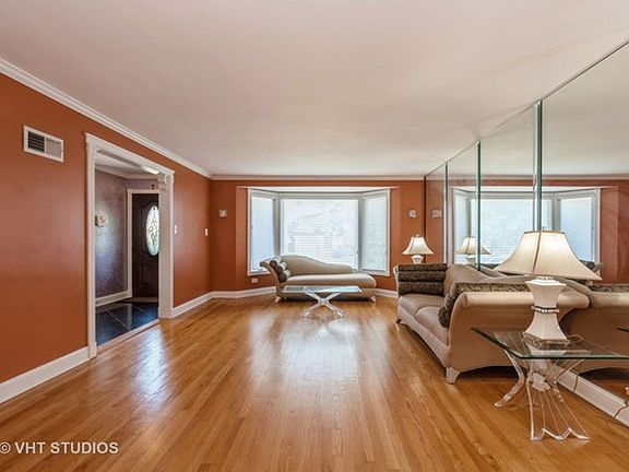 3rd image of 6228 N Central Park Ave