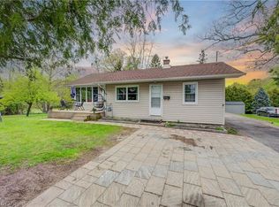 5 Scott St, Norfolk County, ON N4B 1A1