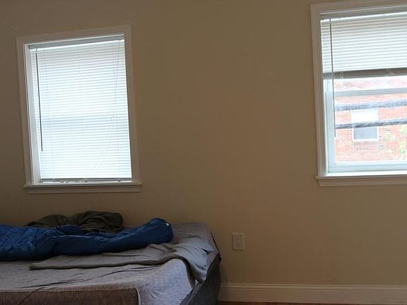 4th image of 610 Wharton St #C