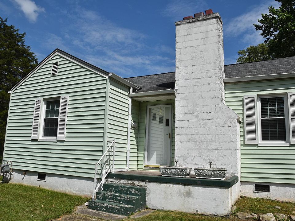 1st image of 820 Oglewood Ave