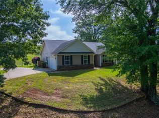 313 Midland Dr, Easley, SC 29640