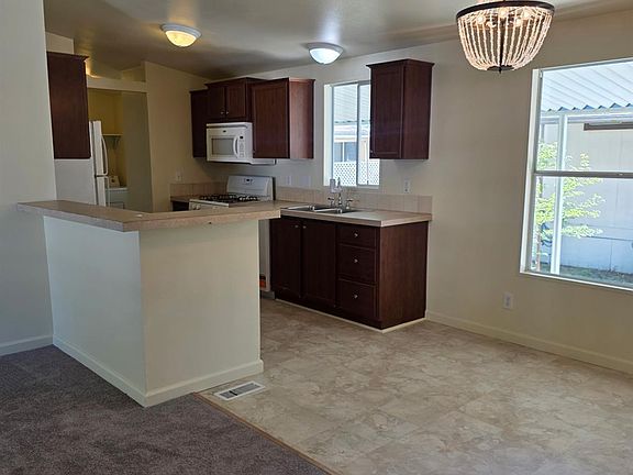 5th image of 3901 Lake Rd Space 29