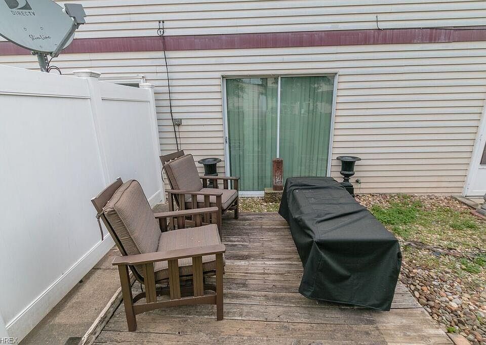 2nd image of 4312 Bennington Blvd Unit 5D