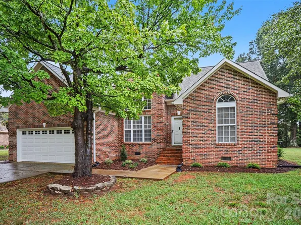119 Stumpy Creek Rd, Mooresville, NC 28117