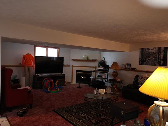 4th image of 1254 W 85th Ave