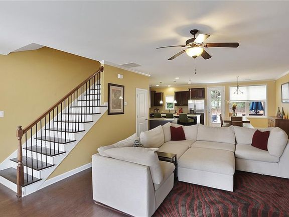 4th image of 1080 Regal Hills Ln
